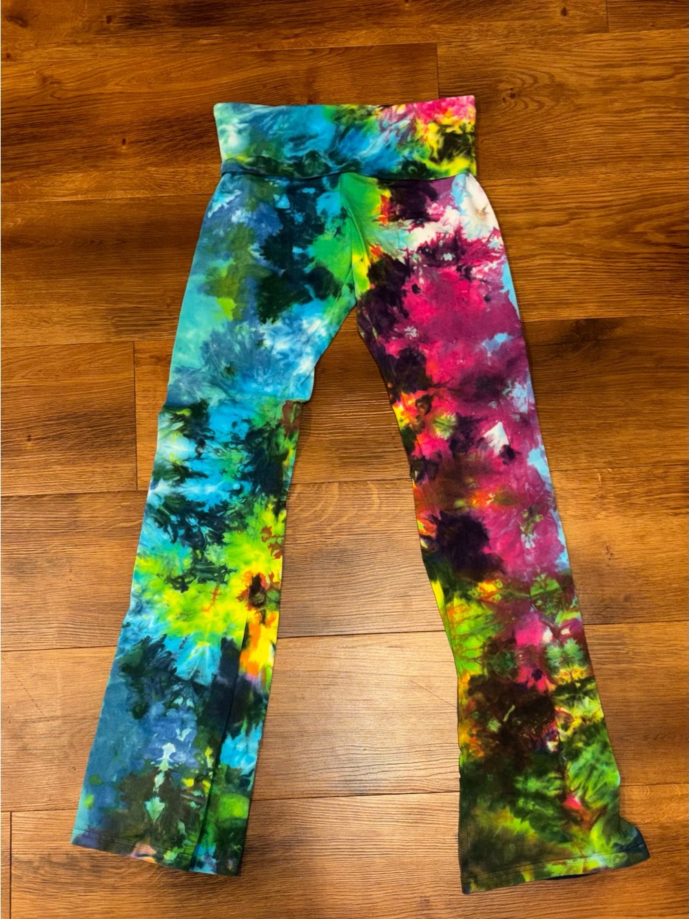 Tie-Dye Flared Legging Yoga Pants - Multicolor